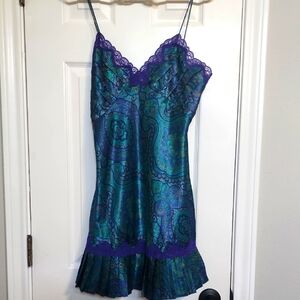 Victorias Secret Gold Label Paisley Peacock Print Lace Nightgown Slip Medium​